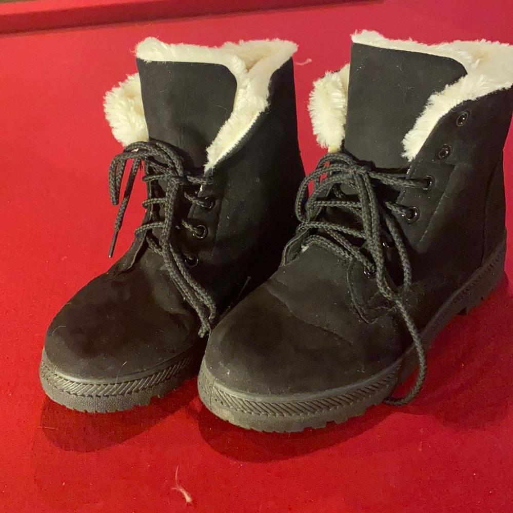 SQL winter boots